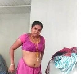 Tamil lucky boy video call heaping up with aunties (part:2)