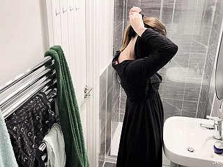 OMG!!! Close-knit cam in AIRBNB cell denunciatory muslim arab girl in hijab seductive shower increased by masturbate