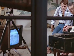 Cặp vợ chồng voyeurs et fesseurs 1977 (Vintage Full Movie)